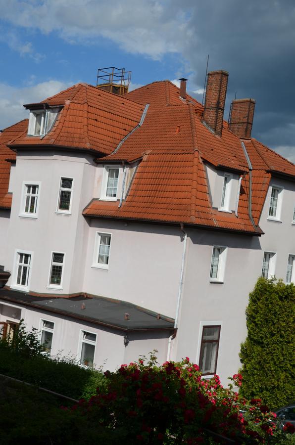 Kurhaus Jonsdorf Hotell Eksteriør bilde